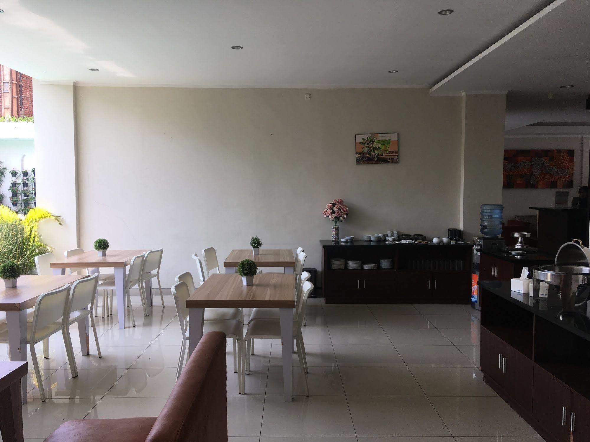 โรงแรมดิ เอจ บันดุง ภายนอก รูปภาพ